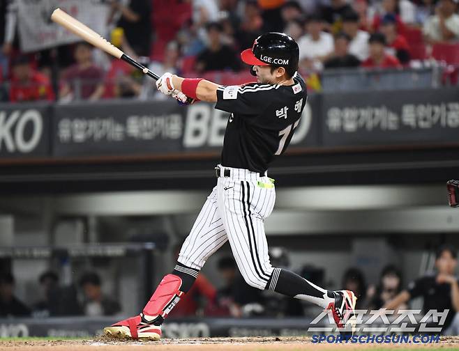 22일 광주 기아 챔피언스필드에서 열린 LG-KIA전. 9회초 1사 1, 2루 박해민이 동점 스리런포를 치고 있다. 광주=정재근 기자 cjg@sportschosun.com/2025.7.22/