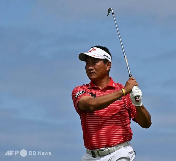 미국프로골프(PGA) 챔피언스투어 '시니어 브리티시 오픈'으로 불리는 2025년 ISPS한다 시니어 오픈 챔피언십 타이틀 방어에 나서는 최경주 프로. 사진제공=ⓒAFPBBNews = News1