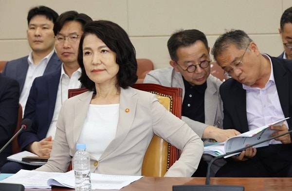 ▲지난달 국회 과방위 전체회의에 참석한 이진숙 방통위원장. ⓒ연합뉴스