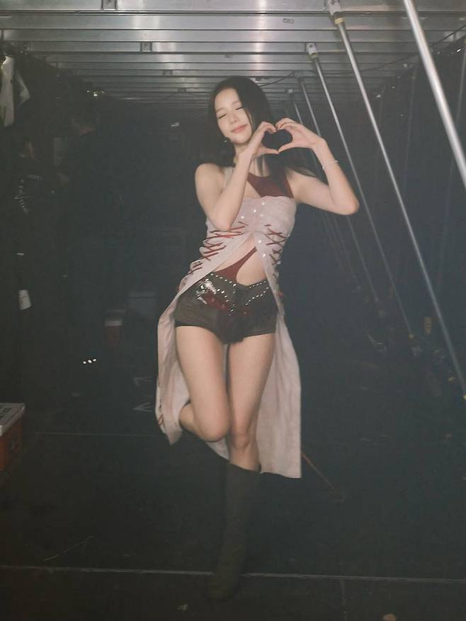 사진=블랙핑크 지수 소셜미디어