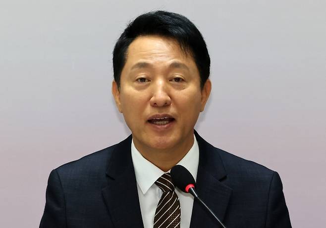 오세훈 서울시장이 16일 서울 중구 서울시청에서 열린 ‘민선 8기 3주년 기자간담회: 가열차게 일상혁명’에서 인사말을 하고 있다. 2025.7.16 공동취재