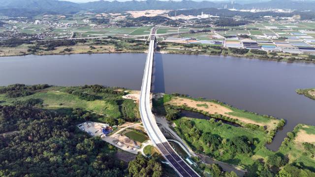 경북 구미시는 고아읍 송림리에서 해평면 문량리로 이어지는 구미국가산업단지 제5단지의 신규 진입도로. 연합뉴스