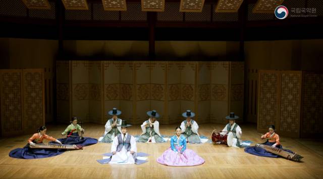 ▲ 무대에서 선보인 태평가의 공연 모습. ⓒ국립국악원