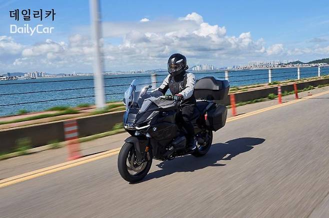 BMW 모토라드, 뉴 R 1300 RT