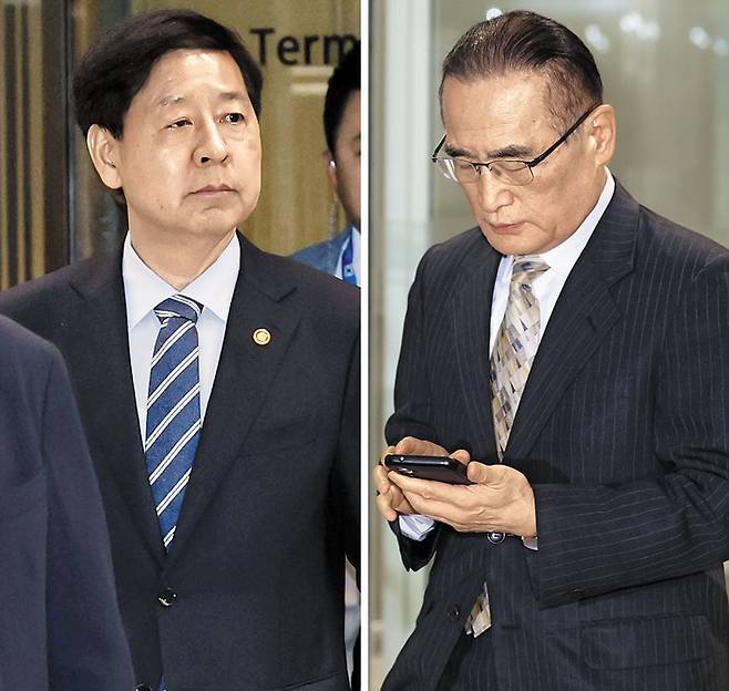 24์ผ ์ค์ ํ๋ฏธโ2+2 ํ์โ์ทจ์ ํต๋ณด๋ฅผ ๋ฐ์ ๊ตฌ์ค์ฒ (์ผ์ชฝ) ๊ฒฝ์ ๋ถ์ด๋ฆฌ ๊ฒธ ๊ธฐํ์ฌ์ ๋ถ ์ฅ๊ด์ด ์ถ๊ตญ์ ์ทจ์ํ๊ณ ์ธ์ฒ๊ณตํญ์ ๋ ๋๊ณ ์๋ค. ์ง๋ 20์ผ ๋ฐฉ๋ฏธํ์ง๋ง ๋ง์ฝ ๋ฃจ๋น์ค ๋ฏธ ๊ตญ๊ฐ์๋ณด๋ณด์ข๊ด ๊ฒธ ๊ตญ๋ฌด์ฅ๊ด์ ๋ง๋์ง ๋ชปํ ์์ฑ๋ฝ(์ค๋ฅธ์ชฝ) ๊ตญ๊ฐ์๋ณด์ค์ฅ์ ์ด๋ ์คํ ์ธ์ฒ๊ณตํญ์ผ๋ก ๊ท๊ตญํ๋ค. /์ฅ๊ฒฝ์ ๊ธฐ์