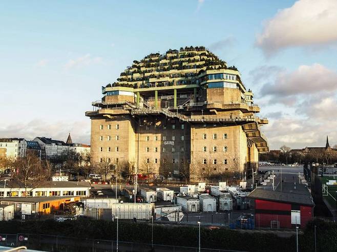 2차세계대전 당시 요새 및 방공호로 사용됐던 독일 함부르크의 세인트 파울리 벙커의 모습. 현재는 호텔로 리모델링됐다. 세인트 파울리 벙커 홈페이지