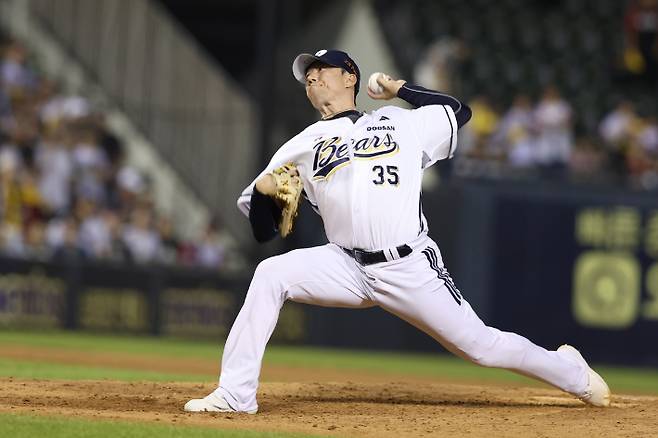 고효준. 두산 베어스 제공