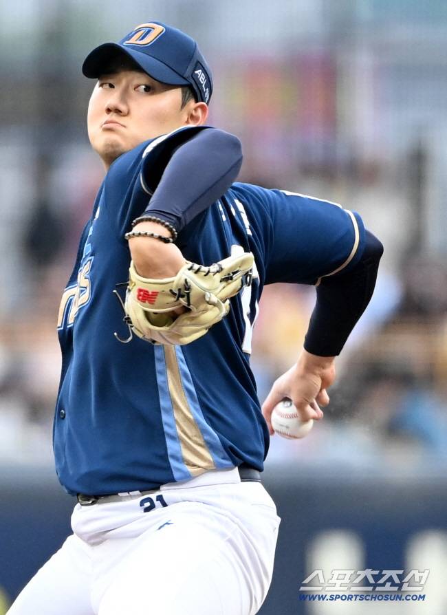 21일 광주KIA챔피언스필드에서 열린 NC와 KIA의 경기, NC 선발투수 김시훈이 역투하고 있다. 광주=허상욱 기자wook@sportschosun.com/2024.04.21/