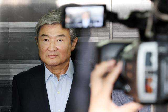 조태용 전 국가정보원장이 29일 오전 서울 서초구 채상병 특검 사무실에 피의자 신분으로 출석하고 있다. 뉴스1