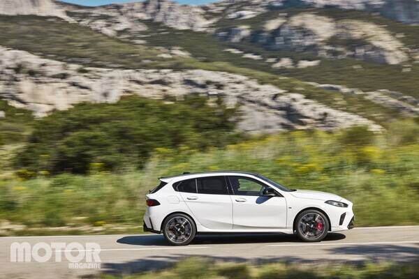 BMW M135 xDrive 사진 BMW