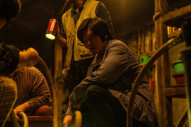 ‘파인: 촌뜨기들’ (제공: 디즈니플러스)