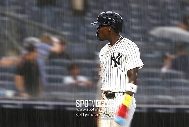 ▲ 양키스 재즈 치좀 주니어는 3일 마이애미전에서 치명적인 주루사를 저질렀다. 내야 뜬공에 상대의 '고의낙구'를 대비하려다 정작 1루에서 잡혔다.