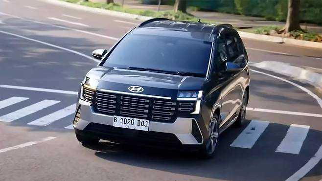 현대차 스타게이저 카르텐즈