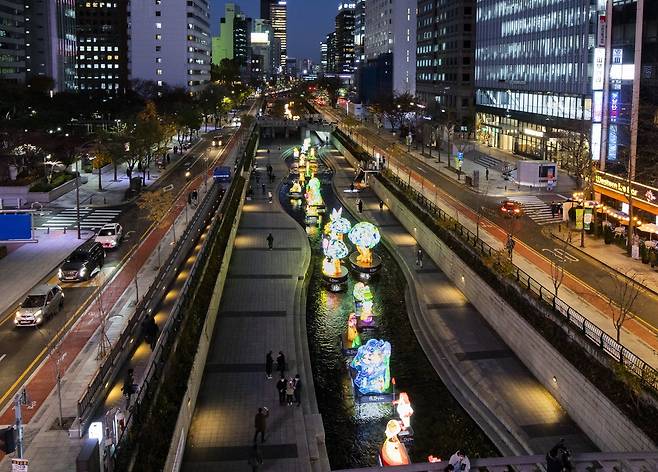 청계천 현재 모습