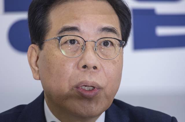 ▲국민의힘 송언석 비대위원장 겸 원내대표가 6일 국회에서 가진 기자간담회에서 발언하고 있다. ⓒ연합뉴스