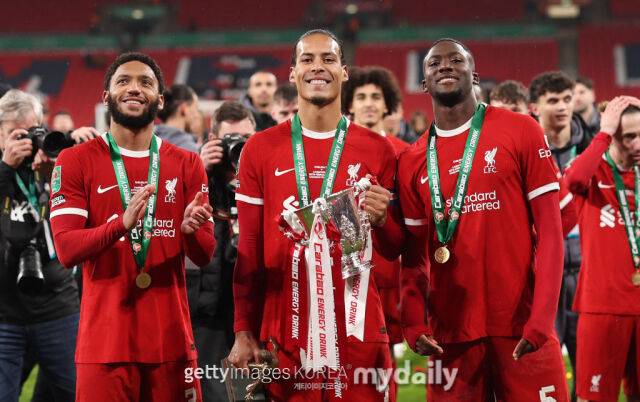 리버풀이 보유한 전문 센터백 자원은 조 고메즈, 버질 반 다이크, 이브라히마 코나테뿐이다. /게티이미지코리아