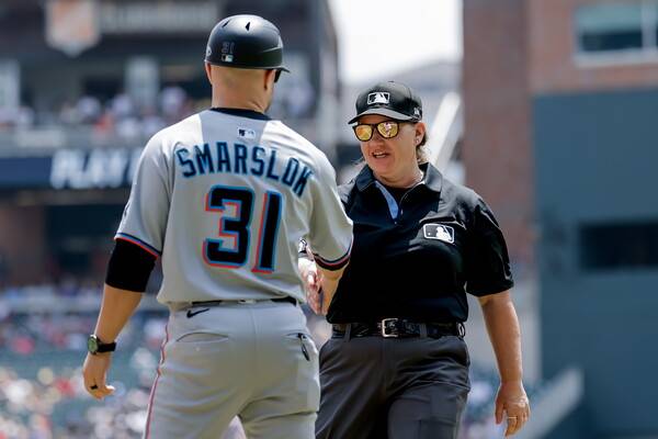 ▲ 메이저리그 첫 여성 심판으로 데뷔한 젠 파월. ⓒ연합뉴스/EPA