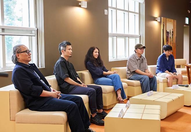 From left: Artist Kim Han-young, Sho Shibuya, Annabel Daou, Lee Wan and Boo Ji-hyun join a press conference on Friday at Podo Museum. (Podo Museum)