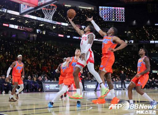 2025-26 시즌 NBA는 오클라호마시티와 휴스턴의 경기를 시작으로 열전에 돌입한다. 사진=ⓒAFPBBNews = News1