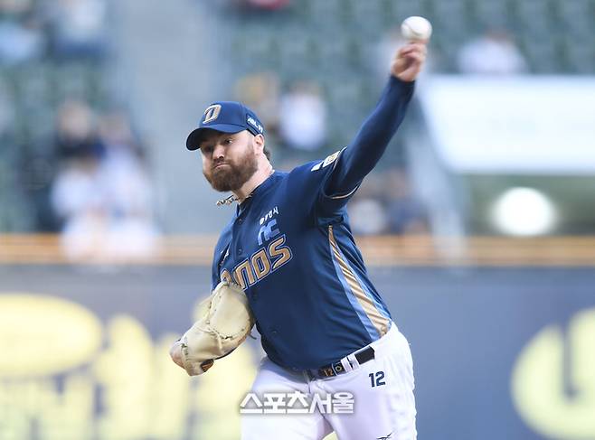 NC 선발투수 로건이 23일 서울 잠실구장에서 열린 2025 KBO리그 LG와 경기에서 역투하고 있다. 잠실 | 최승섭기자 thunder@sportsseoul.com