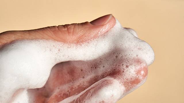 아토피피부염 환자는 샤워 시 보습에 신경 써야 한다|출처: 게티이미지뱅크