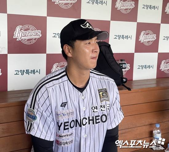 연천 미라클 선성권이 18일 고양 국가대표야구훈련장에서 2026 KBO 신인드래프트 트라이아웃이 끝난 뒤 취재진과 인터뷰에 응하고 있다. 엑스포츠뉴스 고양, 김유민 기자
