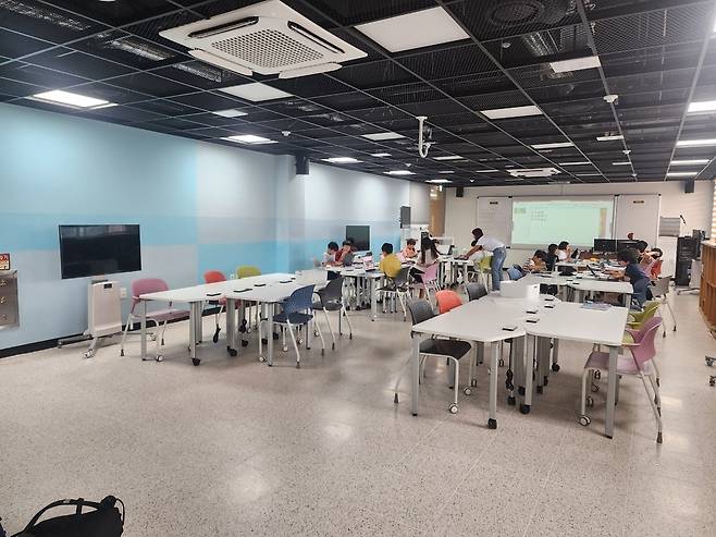 메이커스페이스실을 활용한 수업.