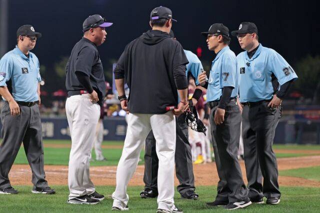 KIA 이범호 감독의 항의/KIA 타이거즈