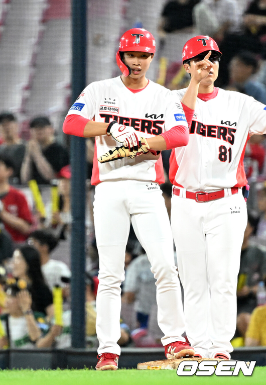 대주자로 나선 박재현./OSEN DB