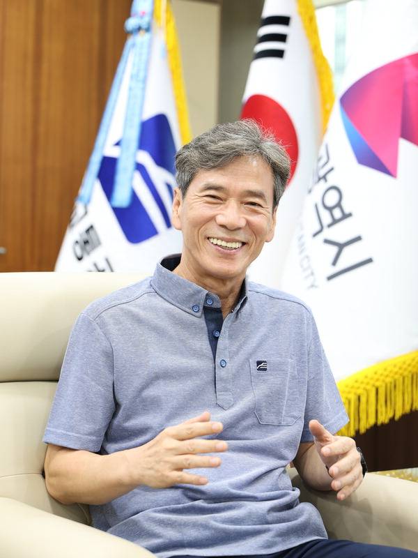 이병진 부산교통공사 사장이 축구단 법인화에 대해 설명하고 있다. 부산교통공사 제공