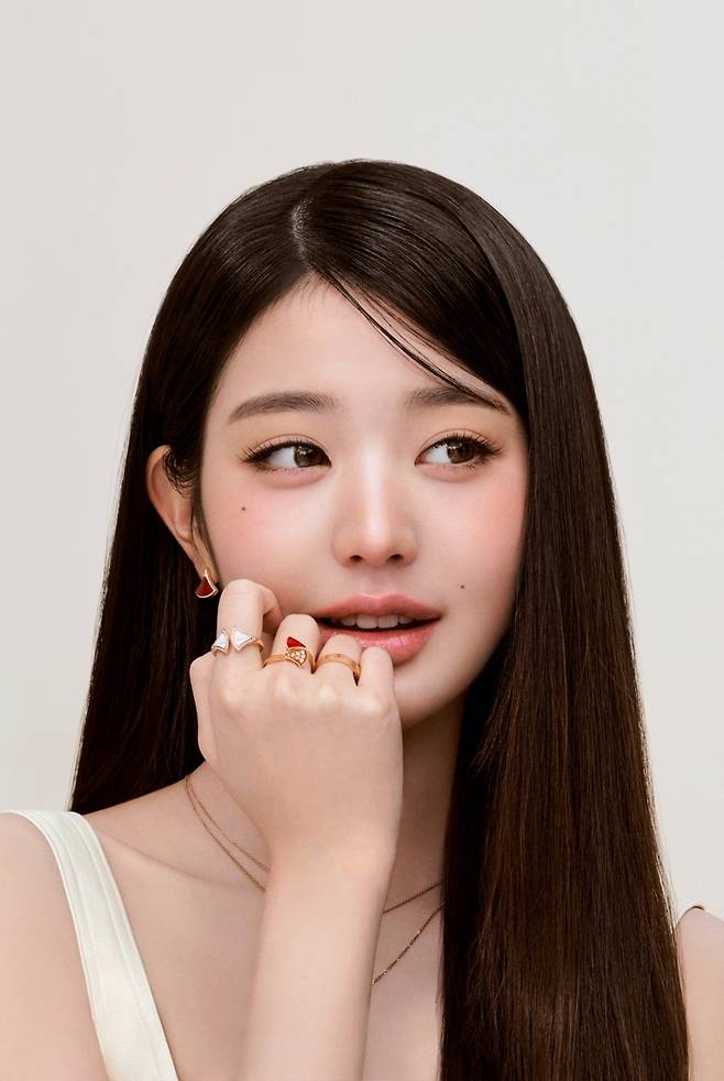 장원영. 사진ㅣ불가리