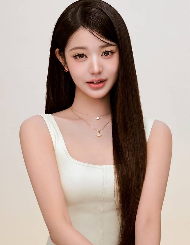 장원영. 사진ㅣ불가리