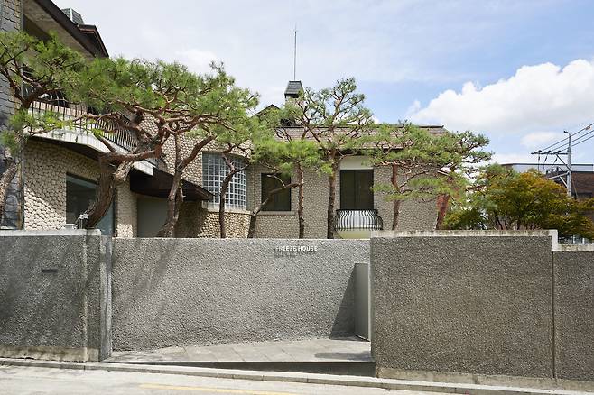 Exterior view of Frieze House Seoul in Jung-gu, central Seoul (Park Sung-hoon)