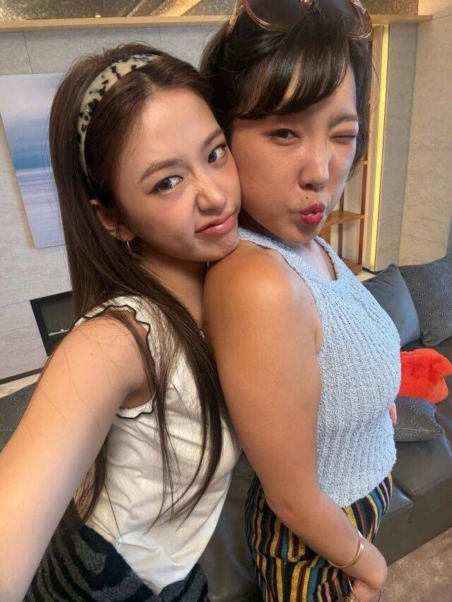 안유진과 이은지 사진./이은지 SNS