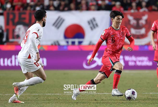 ▲ 홍명보호는 내달 7일 오전 6시 미국 뉴저지주 해리슨의 스포츠일러스트레이티드 스타디움에서 미국을 상대한 뒤 10일 오전 10시 미국 테네시주 내슈빌의 지오디스파크에서 멕시코와 맞붙는다. 지난 6월 북중미 월드컵 본선 티켓을 거머쥔 뒤 처음으로 해외파를 동원하는 A매치라 관심을 모은다. ⓒ곽혜미 기자