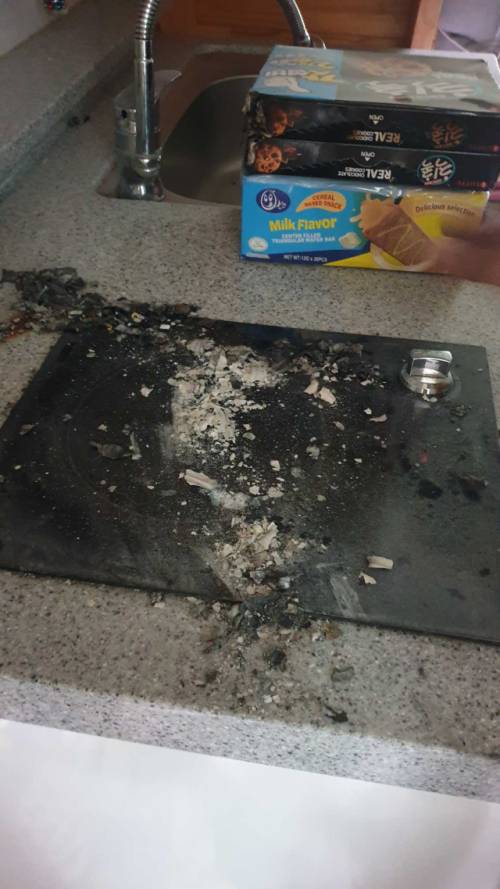 ◇30일 낮 12시56분께 강원도 홍천군 영귀미면 한 펜션 주방에서 불이 나 20여분만에 꺼졌다. 사진=강원특별자치도소방본부 제공