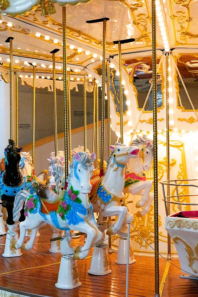 카페 오브레멘의 회전목마.
