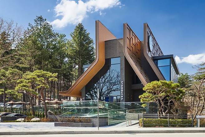 용인고기동유원지점.ⓒ스타벅스