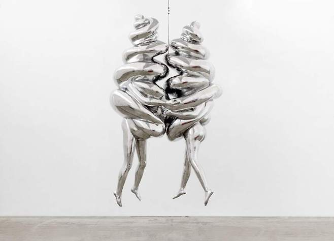 루이스 부르주아 ‘커플’ © The Easton Foundation / Licensed by SACK, Korea