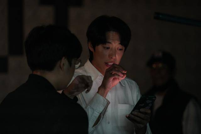 정헌이 연출자로서 치열하게 고민하고 준비한 과정에 대해 털어놨다. 블루드래곤엔터테인먼트 제공