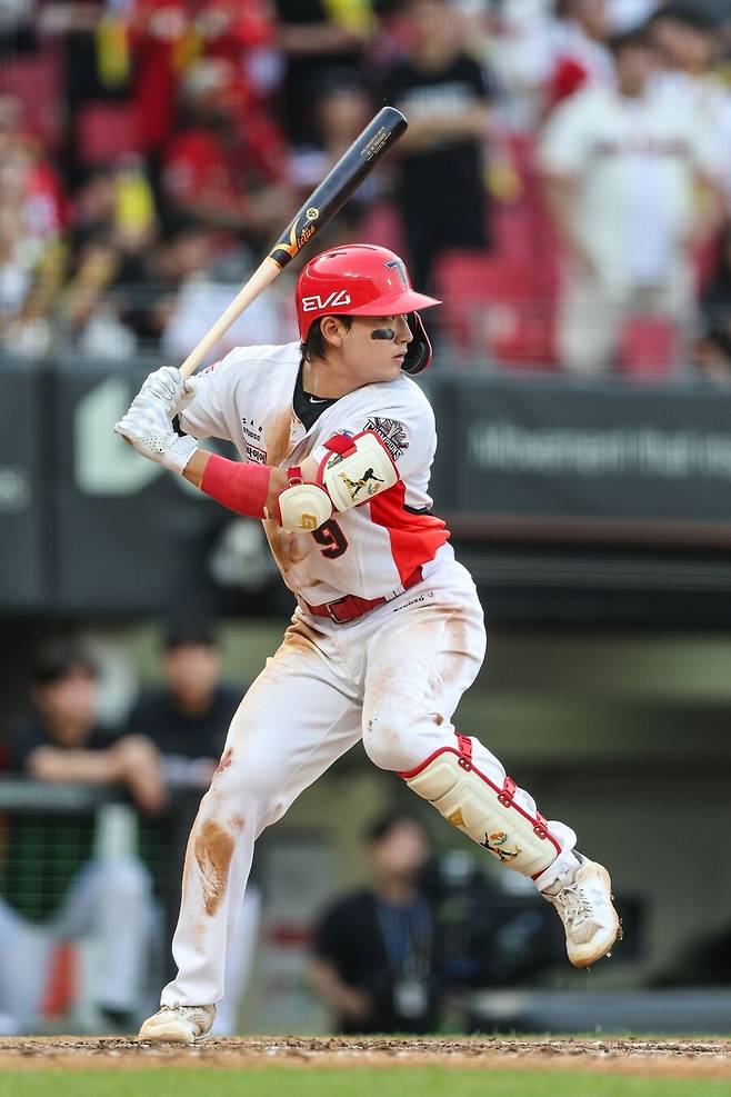 ▲ KIA는 승부처에서 활용할 수 있는 우타자들이 부족한 상황으로 윤도현이 이 상황을 극복할 카드가 되기를 바라고 있다 ⓒKIA타이거즈