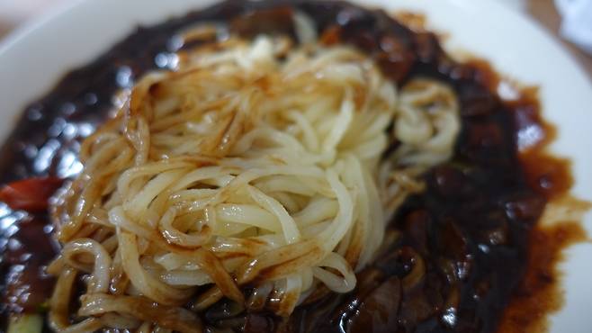 주문이 들어올 때마다 매번 새로 만들어내던 면발.