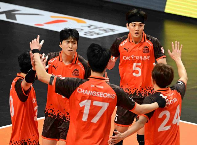 지난 시즌 OK저축은행의 경기 모습. 한국배구연맹 홈페이지