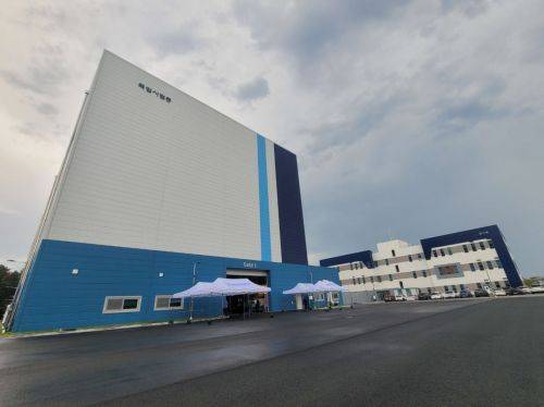 부산 기장에 있는 원자력환경복원연구원 본원의 목업동(사진 왼쪽)과 연구동(사진 오른쪽) 전경. 앞으로 실증분석동도 추가로 들어설 예정이다. 강희종기자