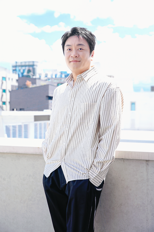 사람엔터테인먼트 제공