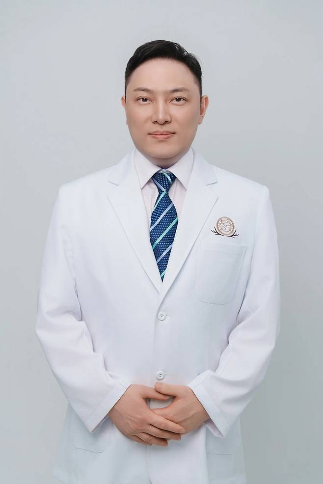 황진택 태영명가 한의원 원장. /태영명가 한의원 제공