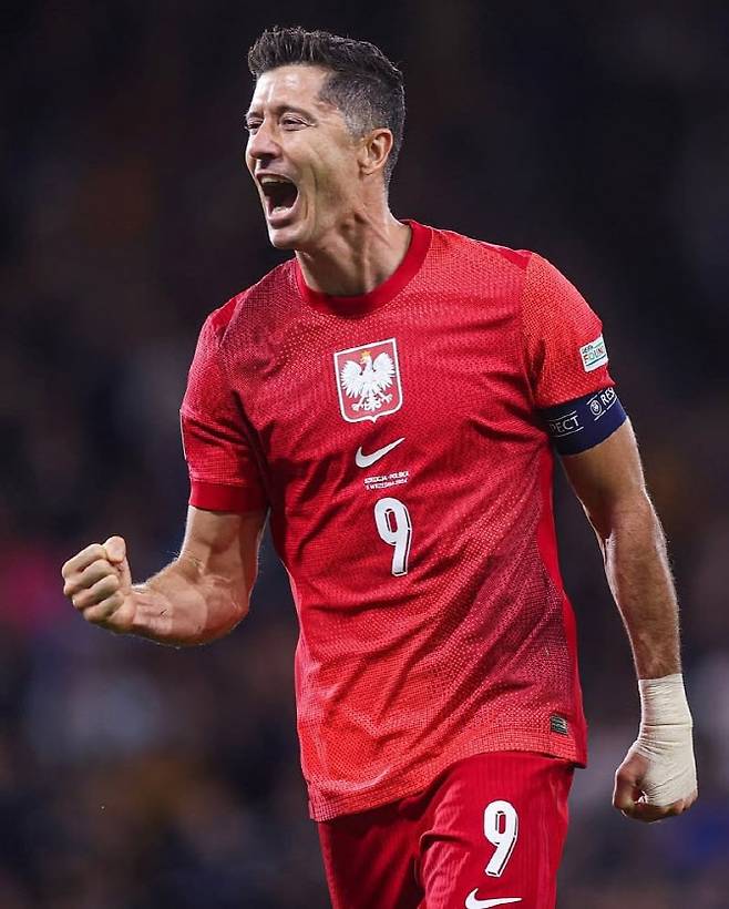 로베르토 레반도프스키. 사진=폴란드 국가대표팀 공식 SNS