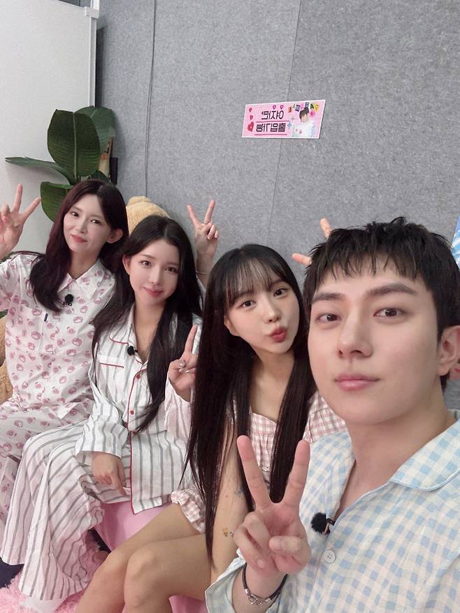 ‘싸이월드’ 원조 얼짱 근황 (출처: 유튜브 예능 ‘파자매 파티’)