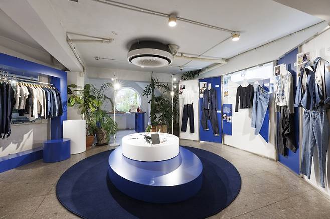 젊은 여성들을 위한 리바이스®의 감각적인 초대, 한남동 ‘LEVI’S BOUTIQUE VILLAGE’