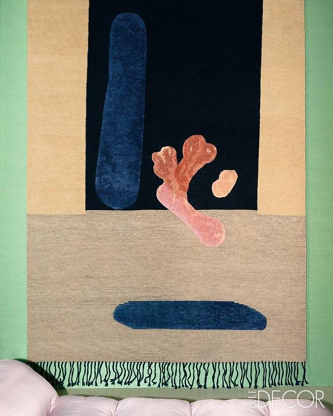 투굿과 러그 브랜드 씨씨-타피스의 협업 컬렉션 ‘루드(Rude)’ 중 ‘Bits in Space’(2024).